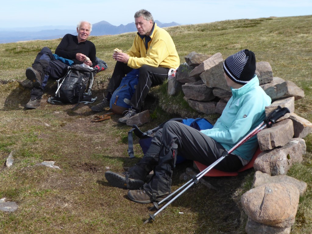 Richard, Chris and Helen lunch on Suilven's summit